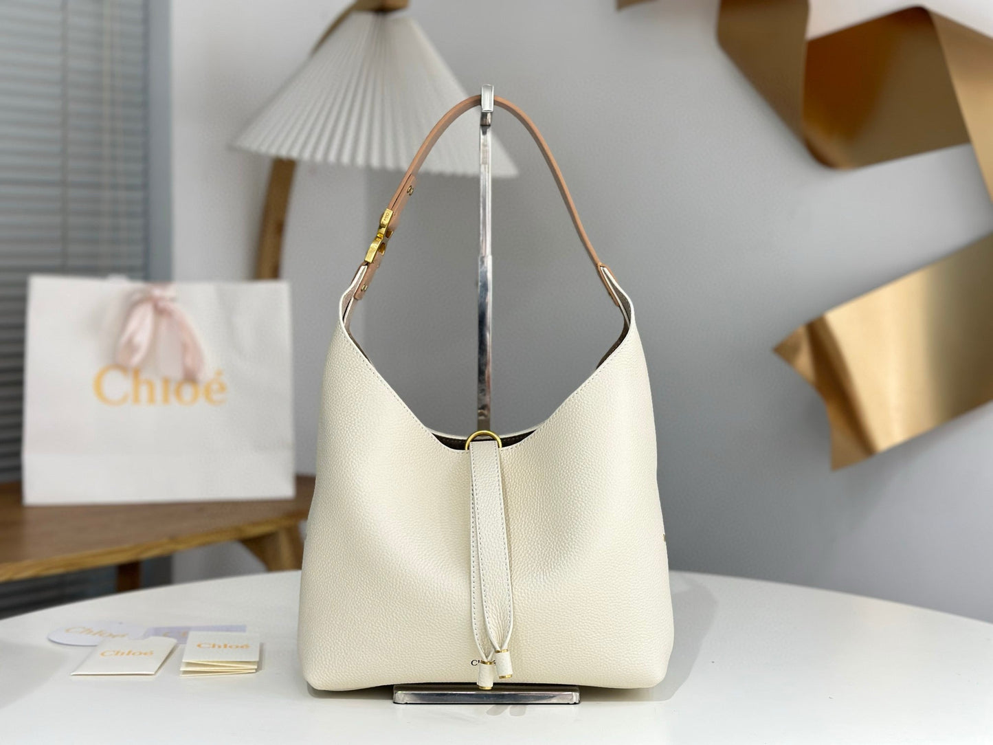 Chloe Marcie Hobo