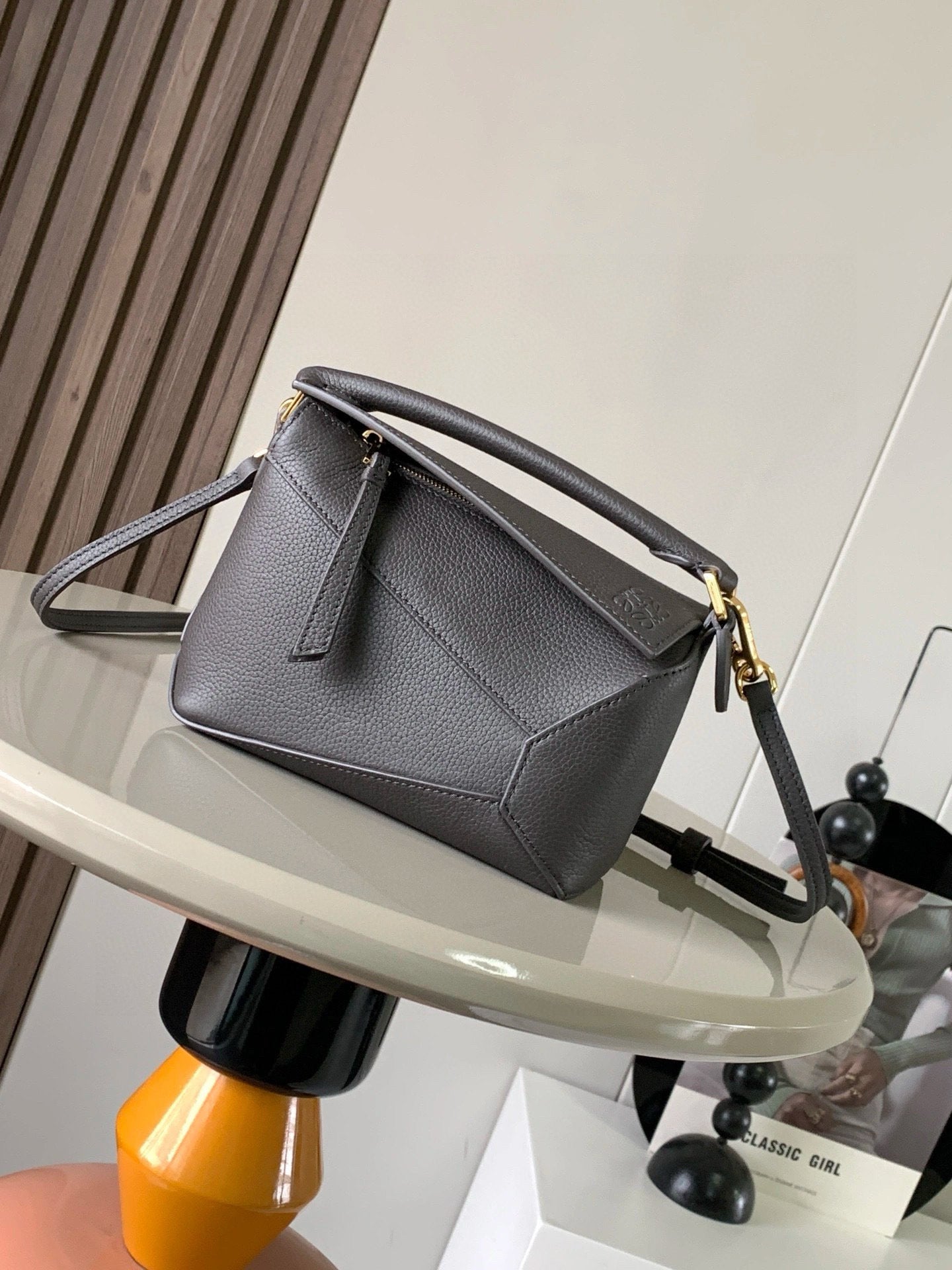 Loewe Puzzle