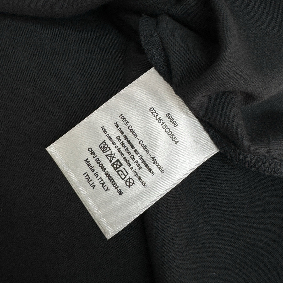 CD T-shirt