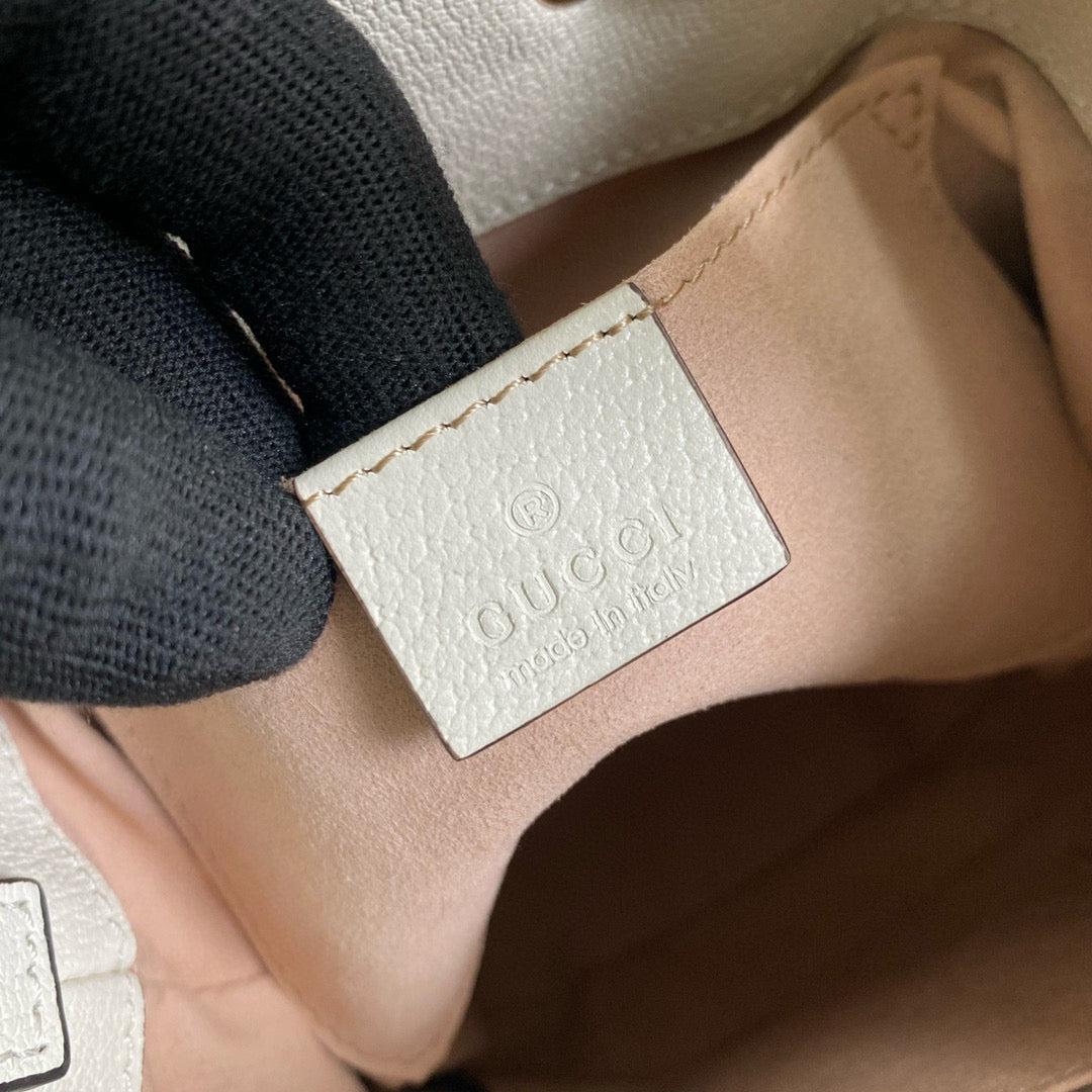 GC Ophidia Bucket