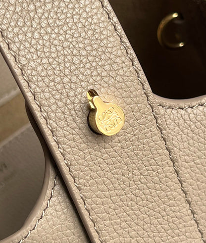 Loewe Mini Pebble