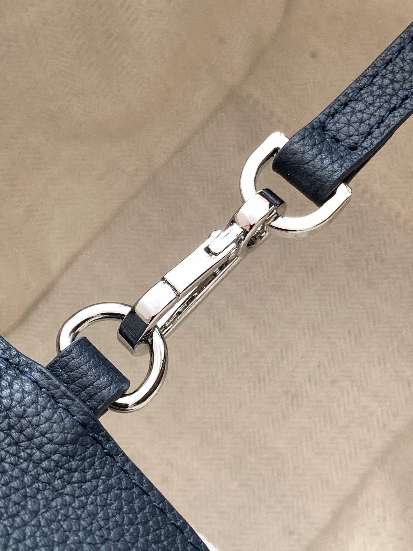 Loewe Hammock