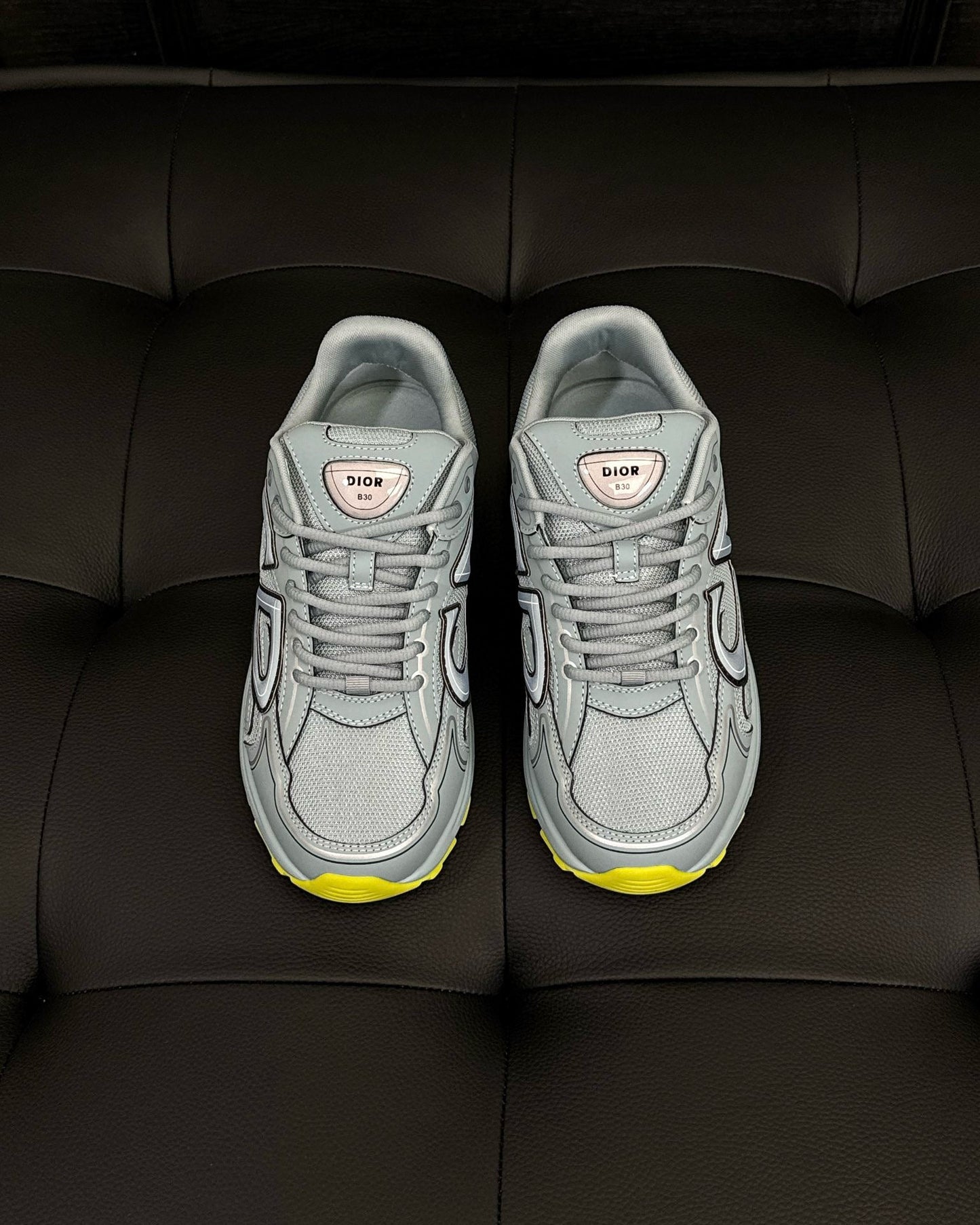 CD SNEAKERS
