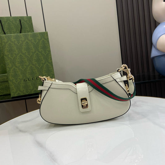 GC Shoulder Bag