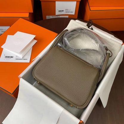 Hermes Mini Lindy, 19cm, C18, TC Skin