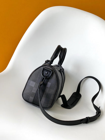 Lv Keepall 25