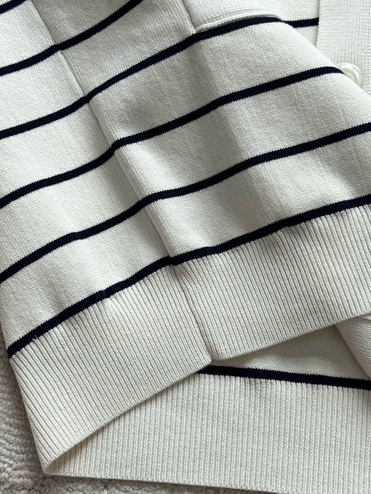 GC Cardigan