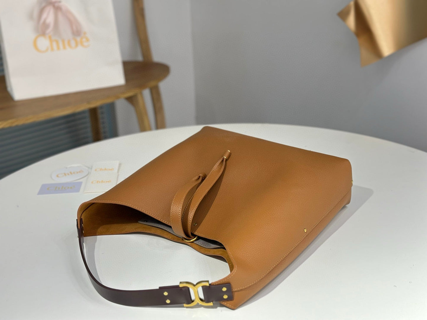 Chloe Marcie Hobo