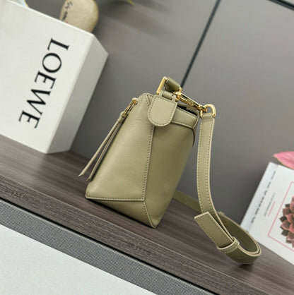 Loewe Puzzle