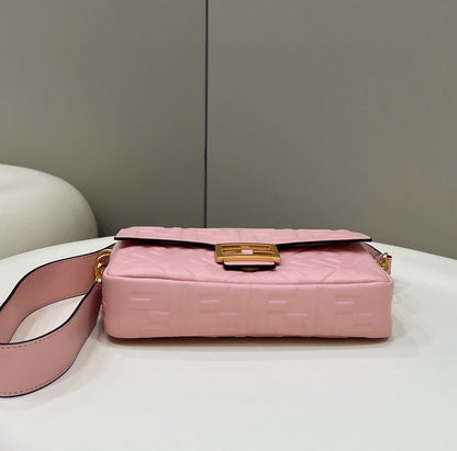 Fendi Baguette