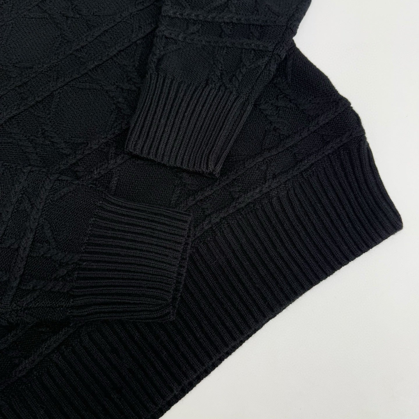CD Sweater