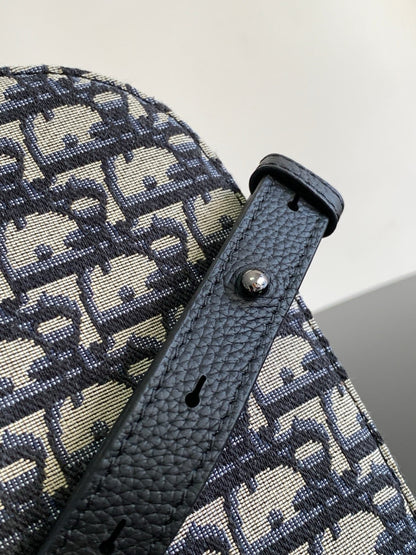 Dior Oblique Messenger Bag