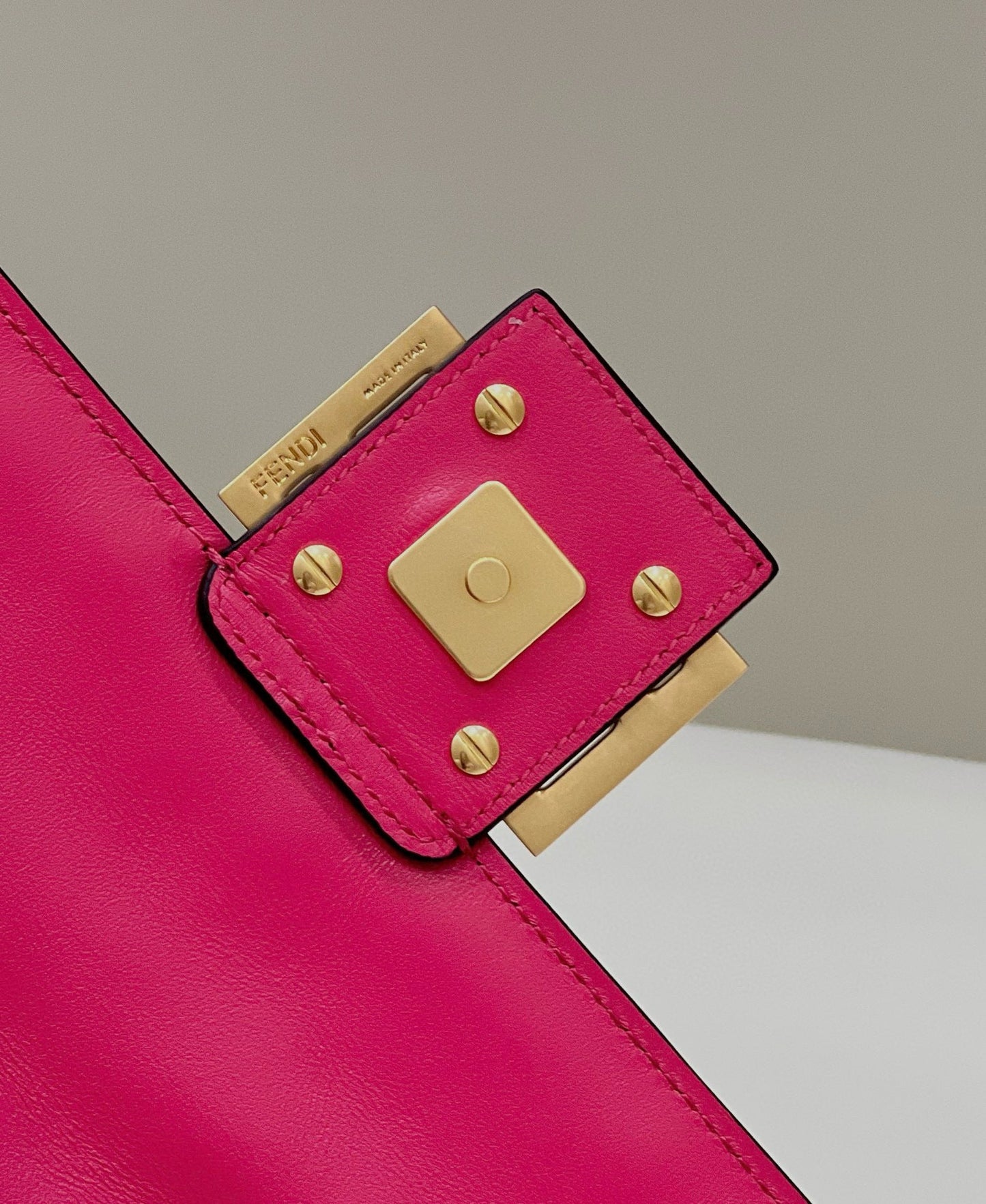 Fendi Baguette