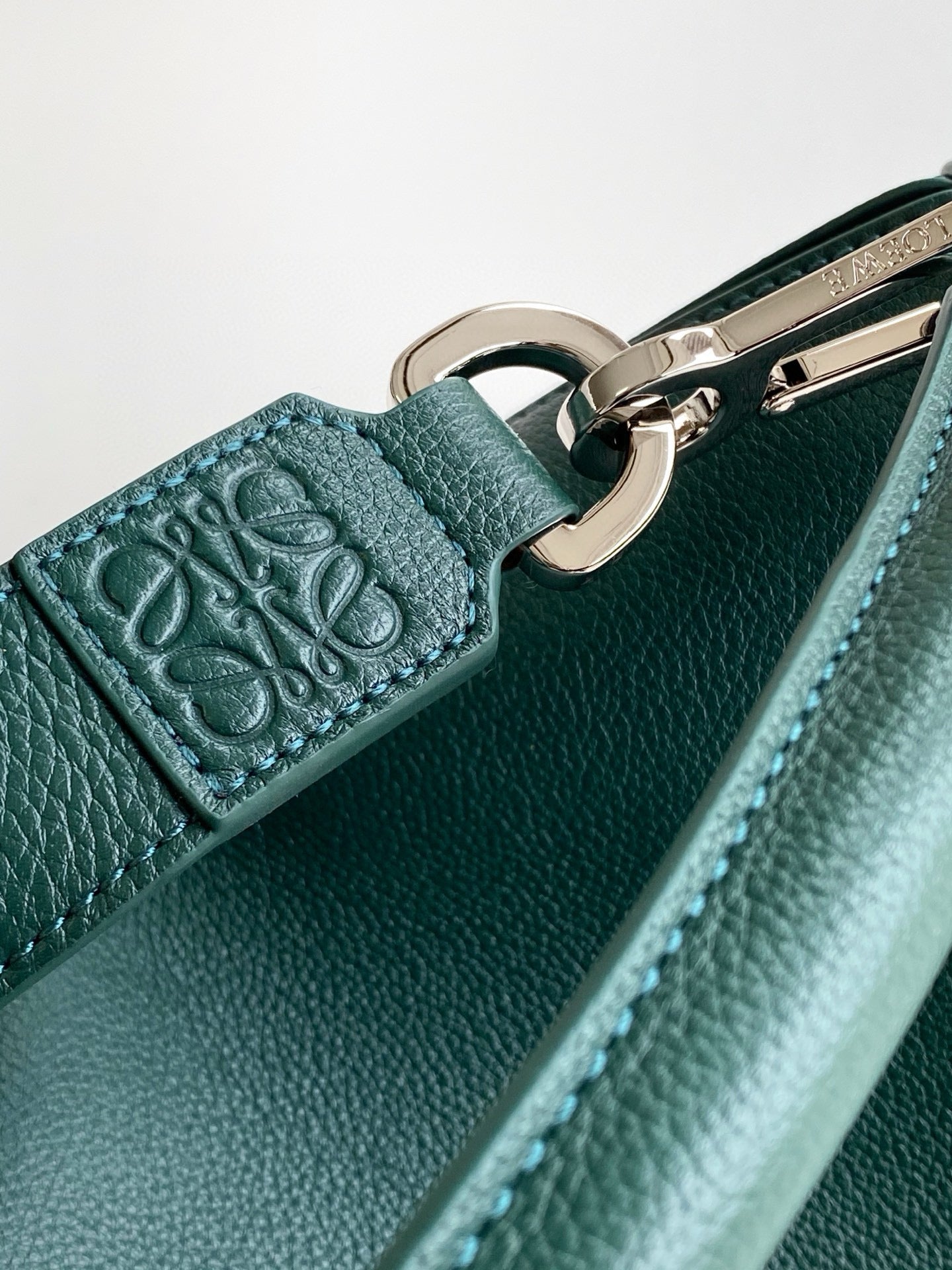 Loewe Puzzle