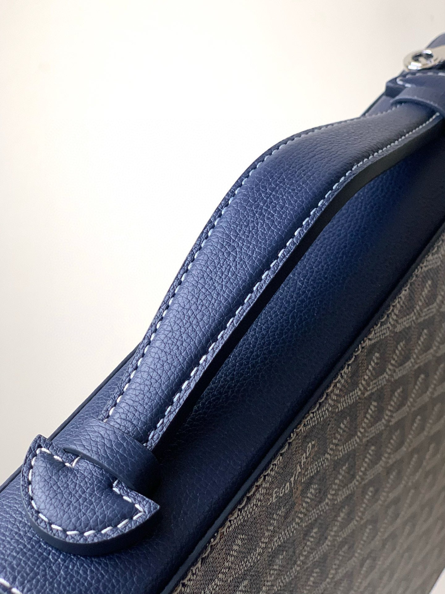 Goyard Compagnon