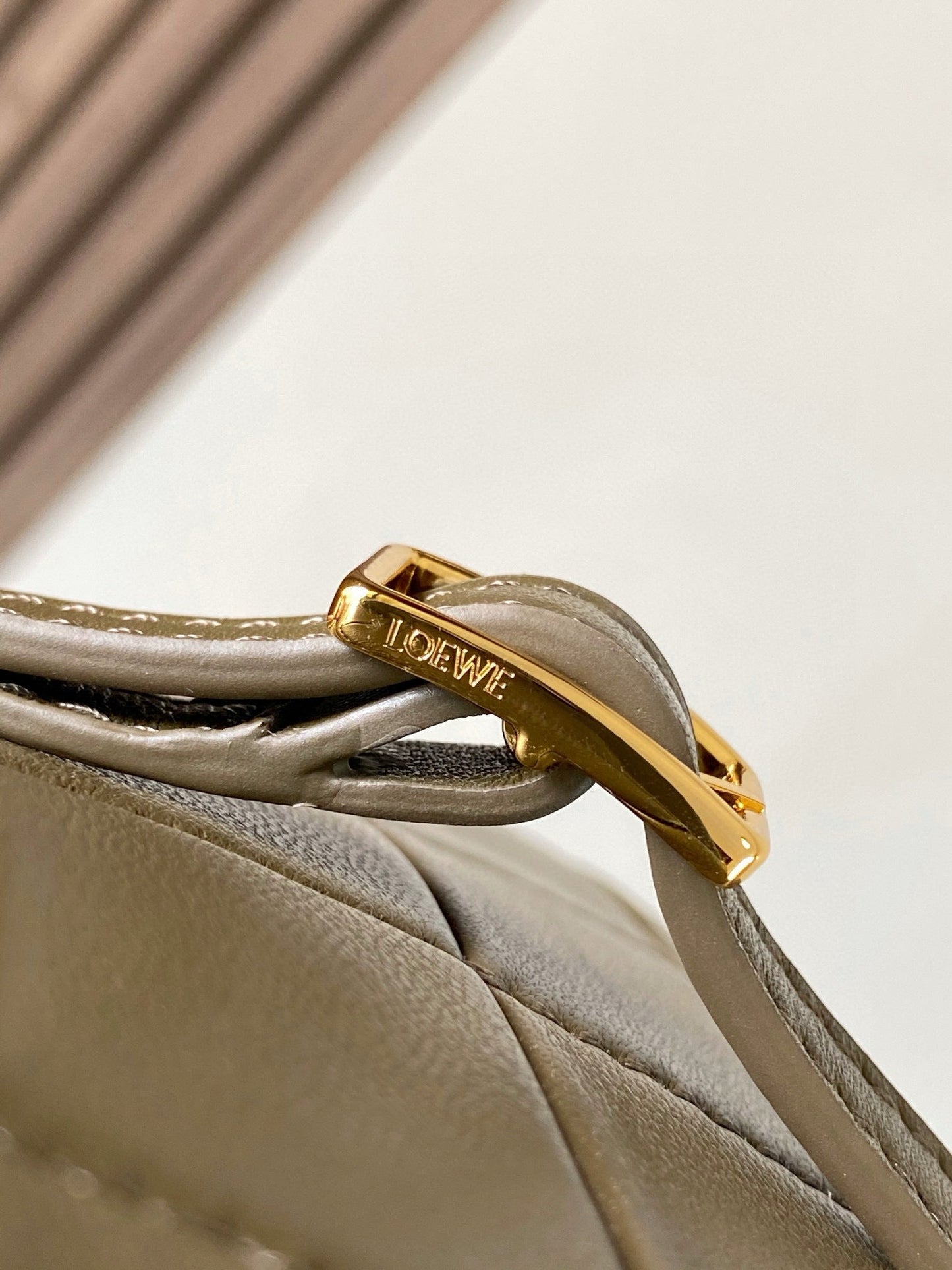 Loewe Goya Puffer
