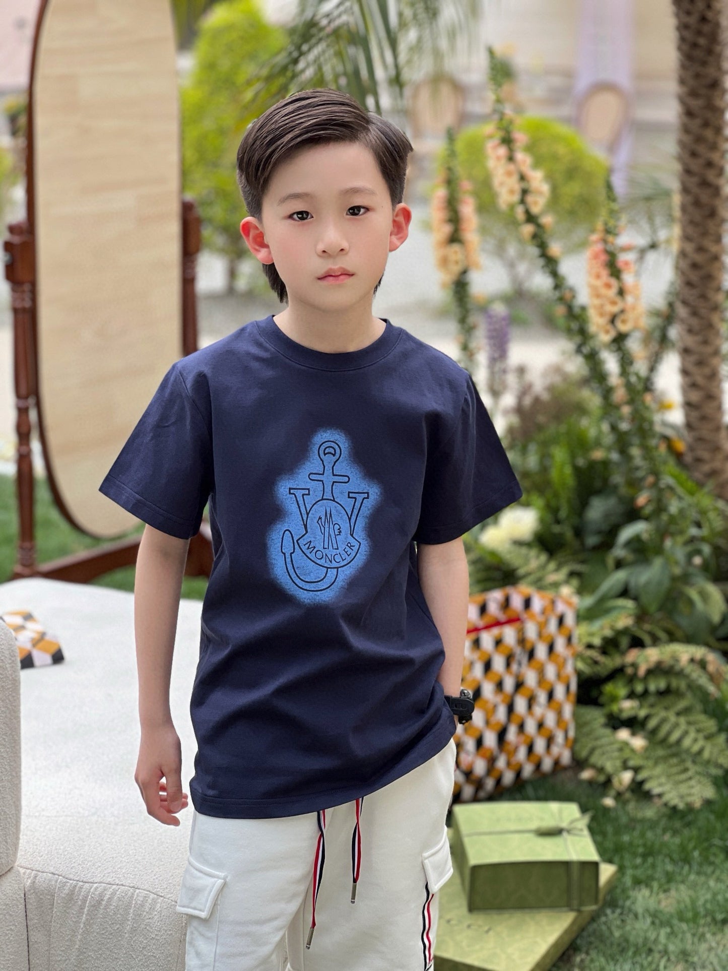 Moncler T-shirt