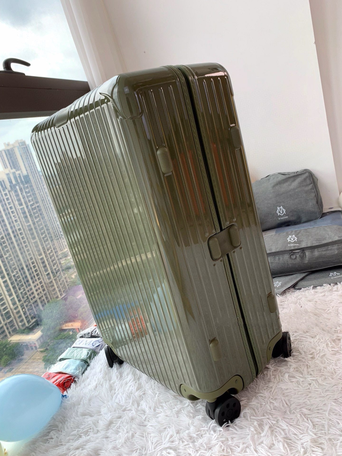Rimowa Luggage Essential