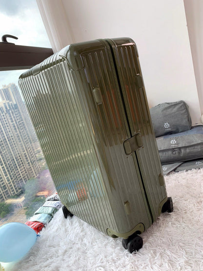 Rimowa Luggage Essential