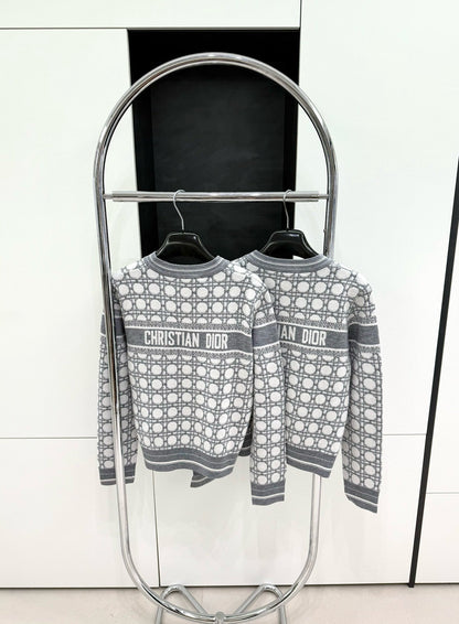 CD Sweater