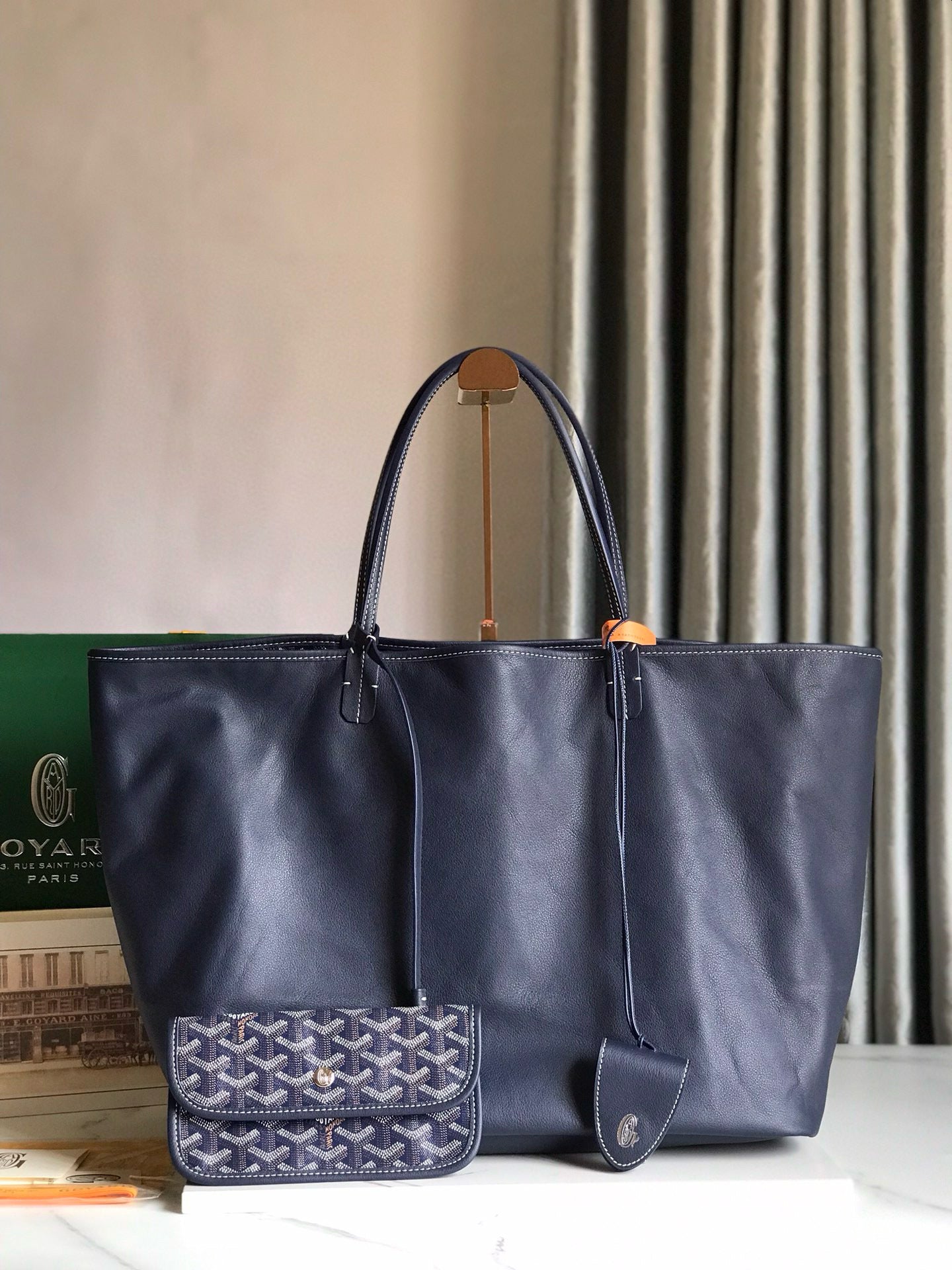 GOYARD REVERSIBLE ANJOU 39*32*19