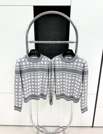 CD Sweater