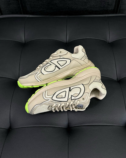 CD SNEAKERS