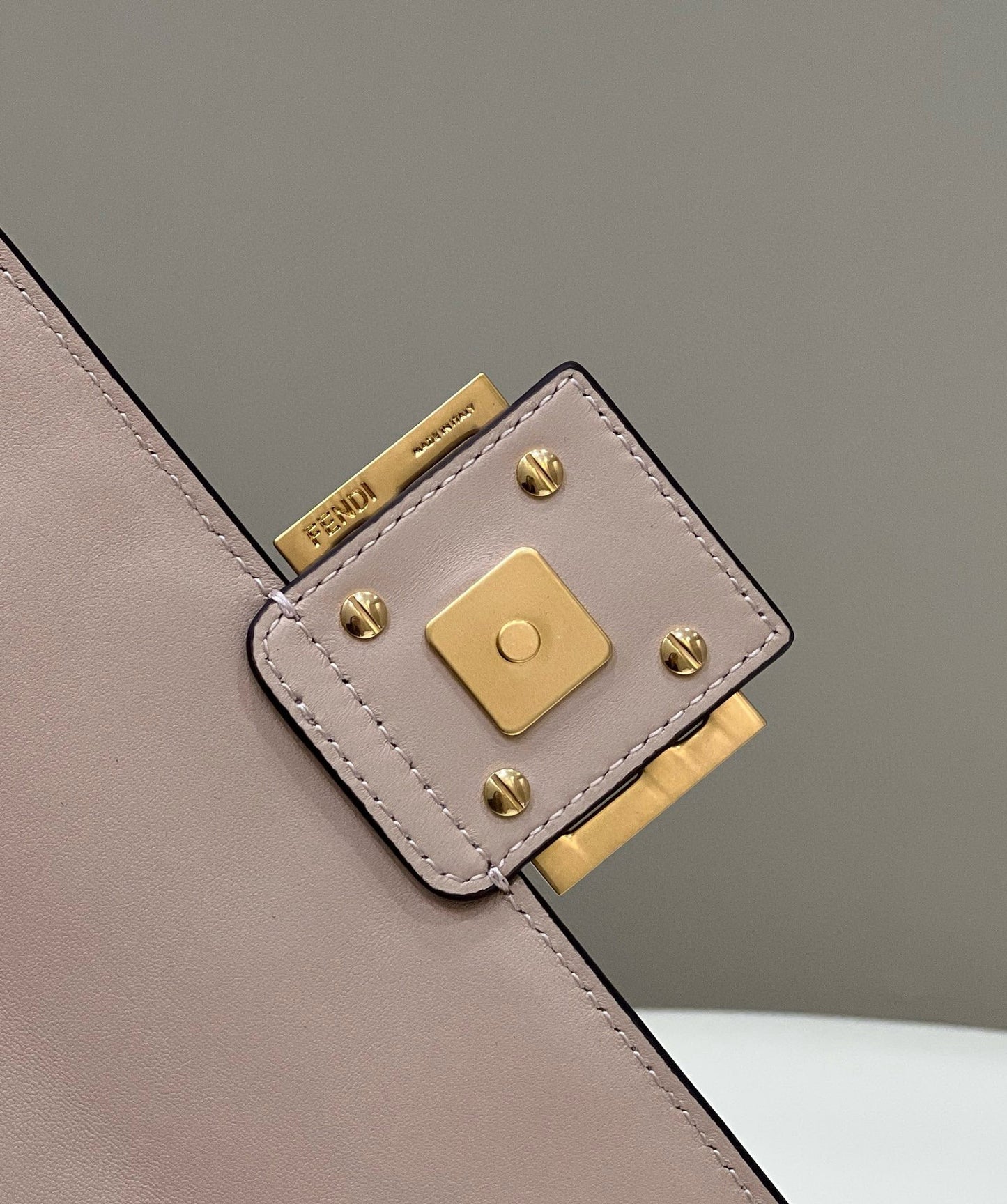 Fendi Baguette