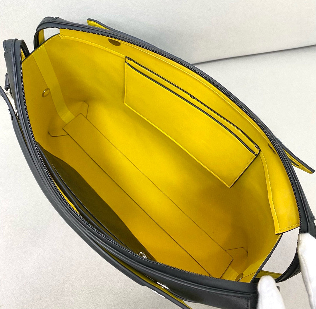 Fendi Messenger Bag