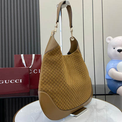 GC Shoulder Bag