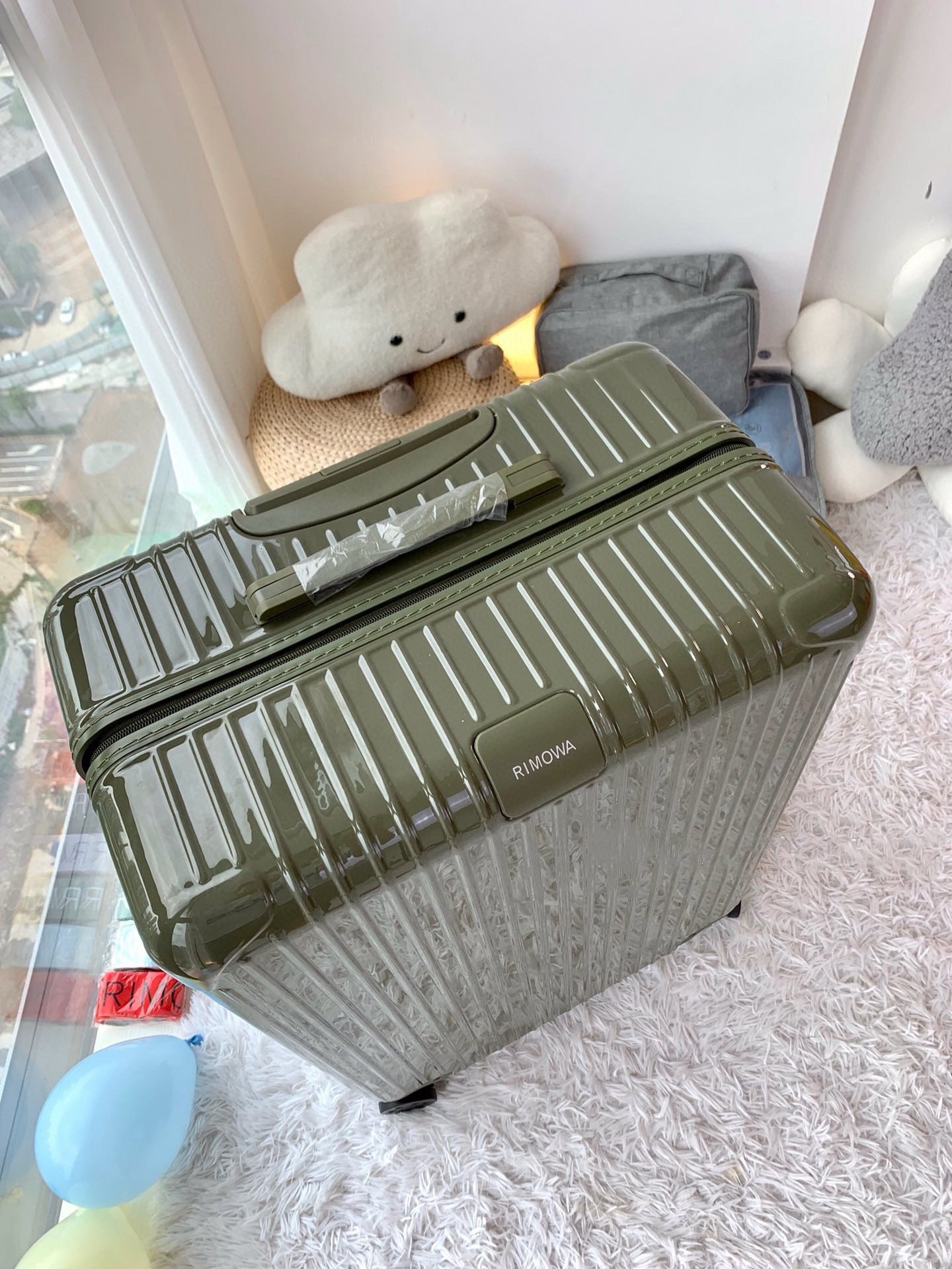 Rimowa Luggage Essential