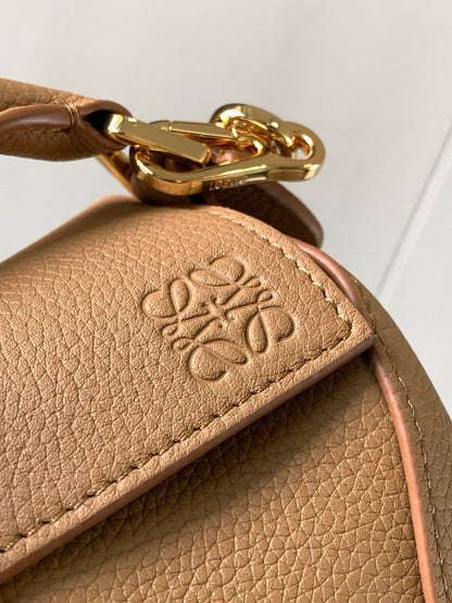 Loewe Puzzle