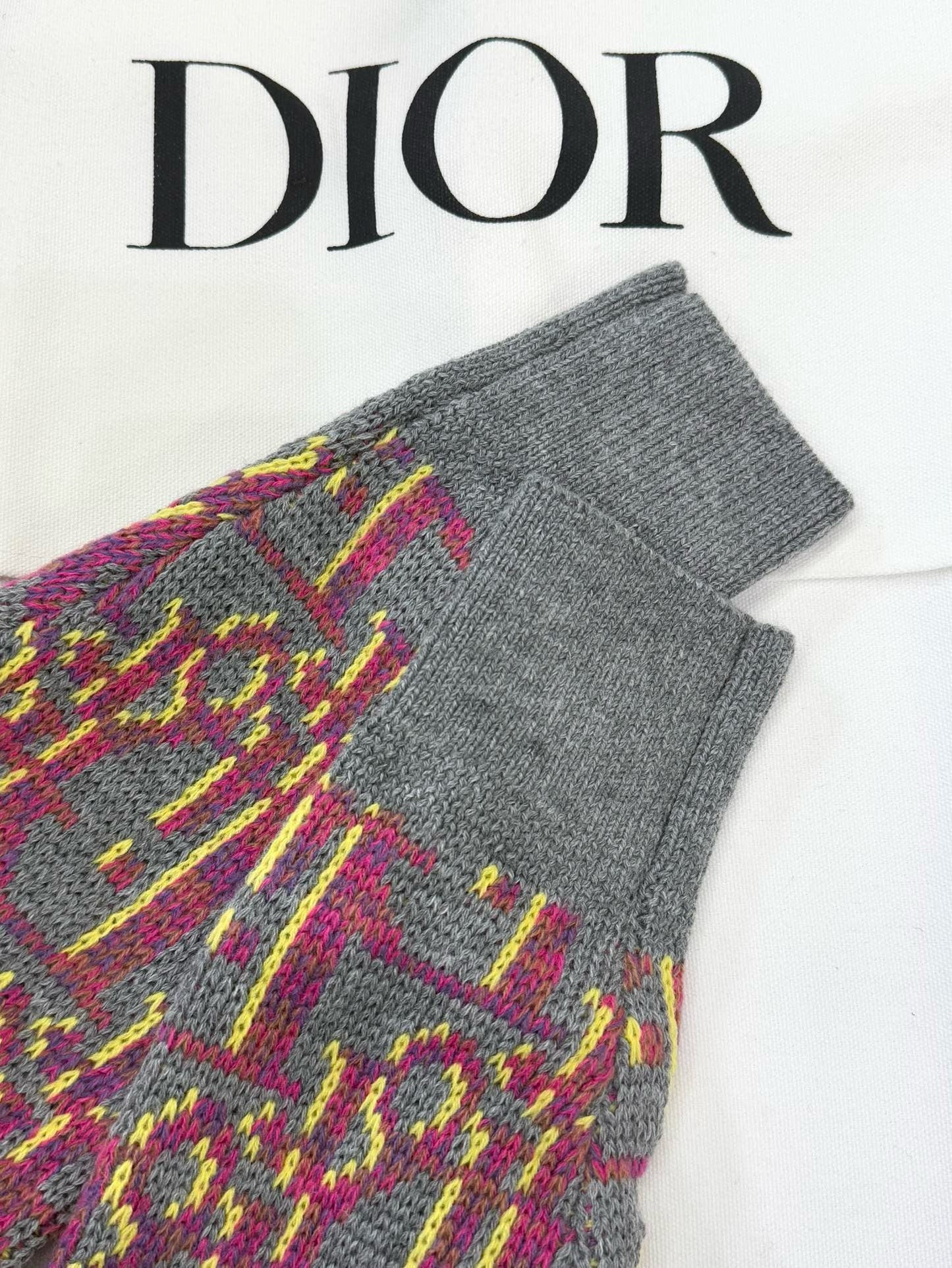 CD Sweater