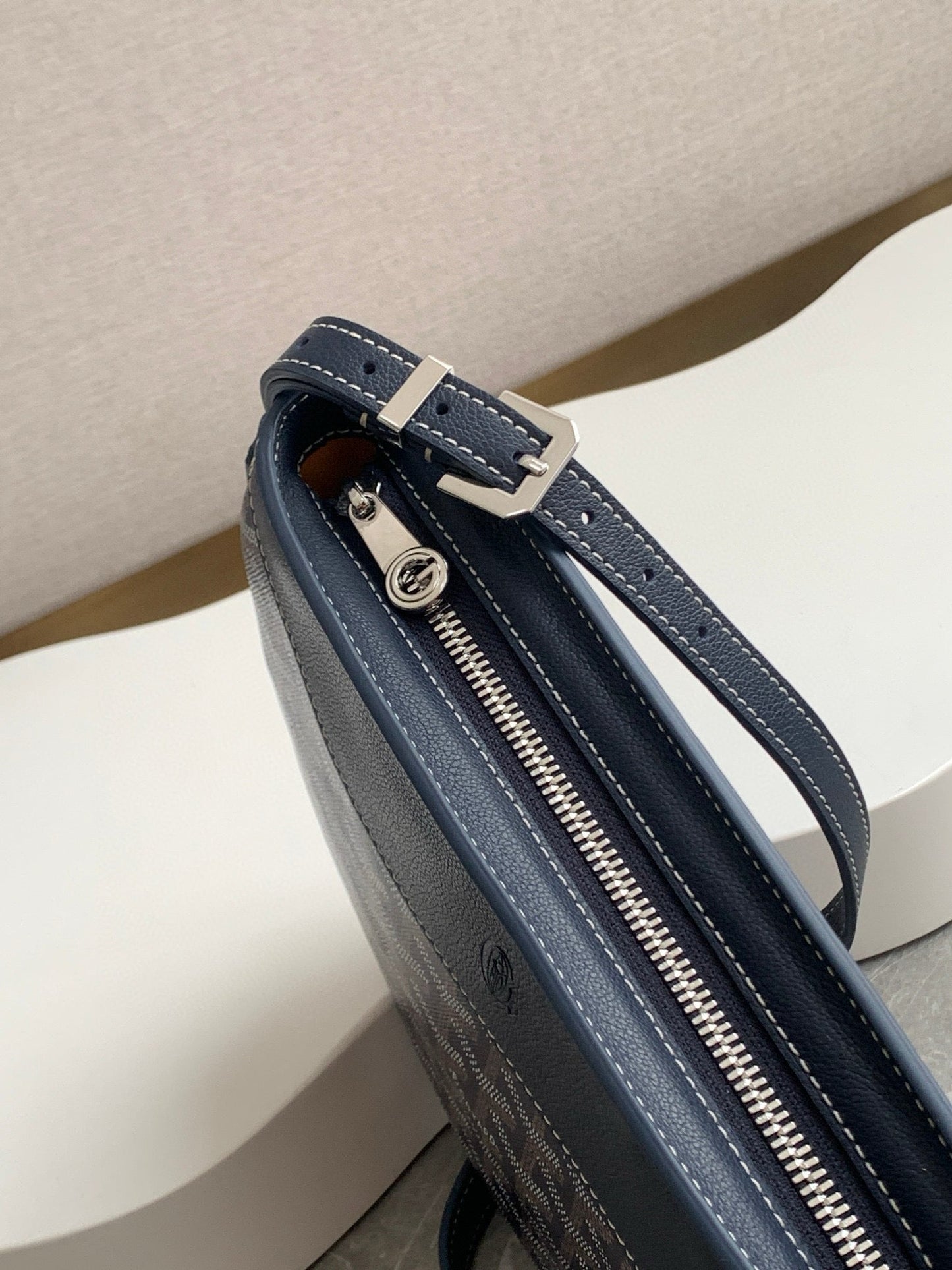 Goyard Hirondelle