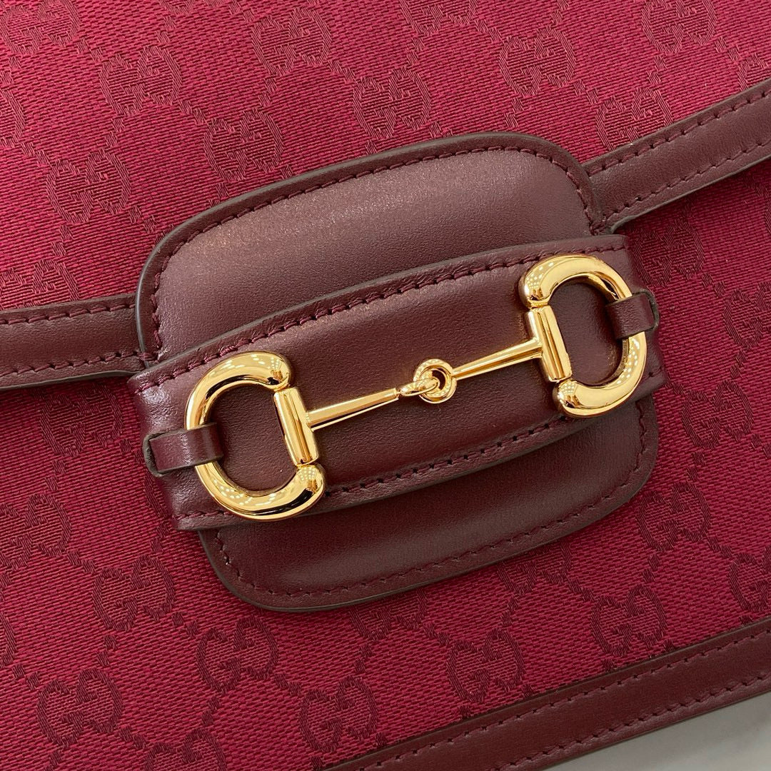GC Horsebit