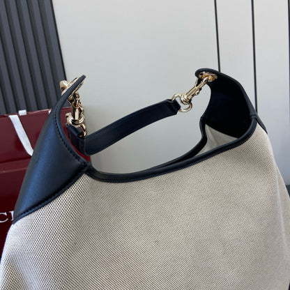 GC Shoulder Bag
