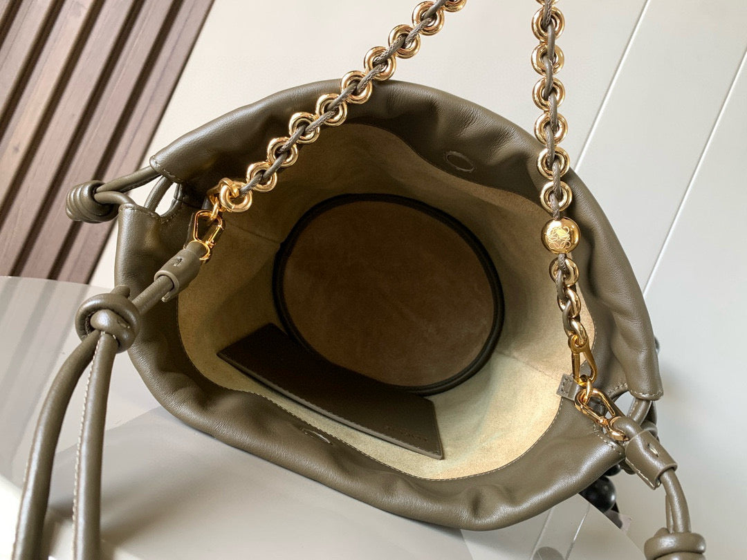 Loewe Flamenco