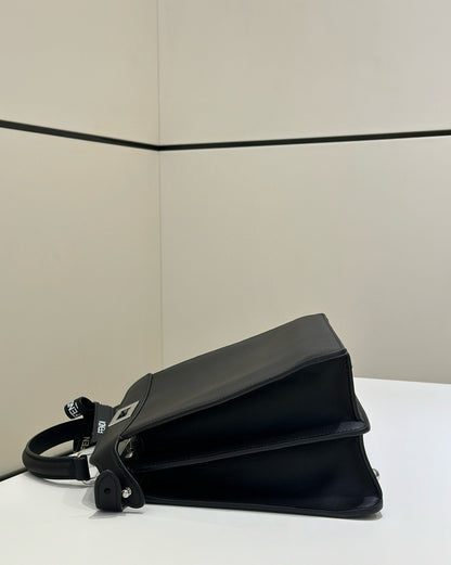 Fendi Peekaboo