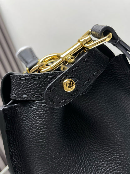 FENDI PEEKABOO 38*16*33