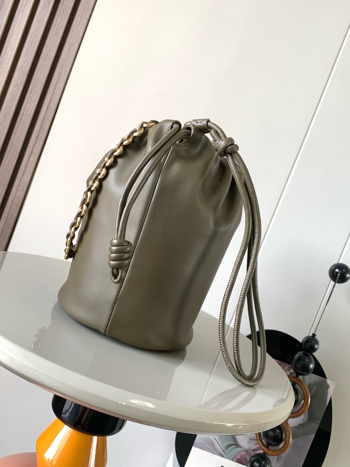 Loewe Flamenco