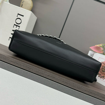Loewe Flamenco