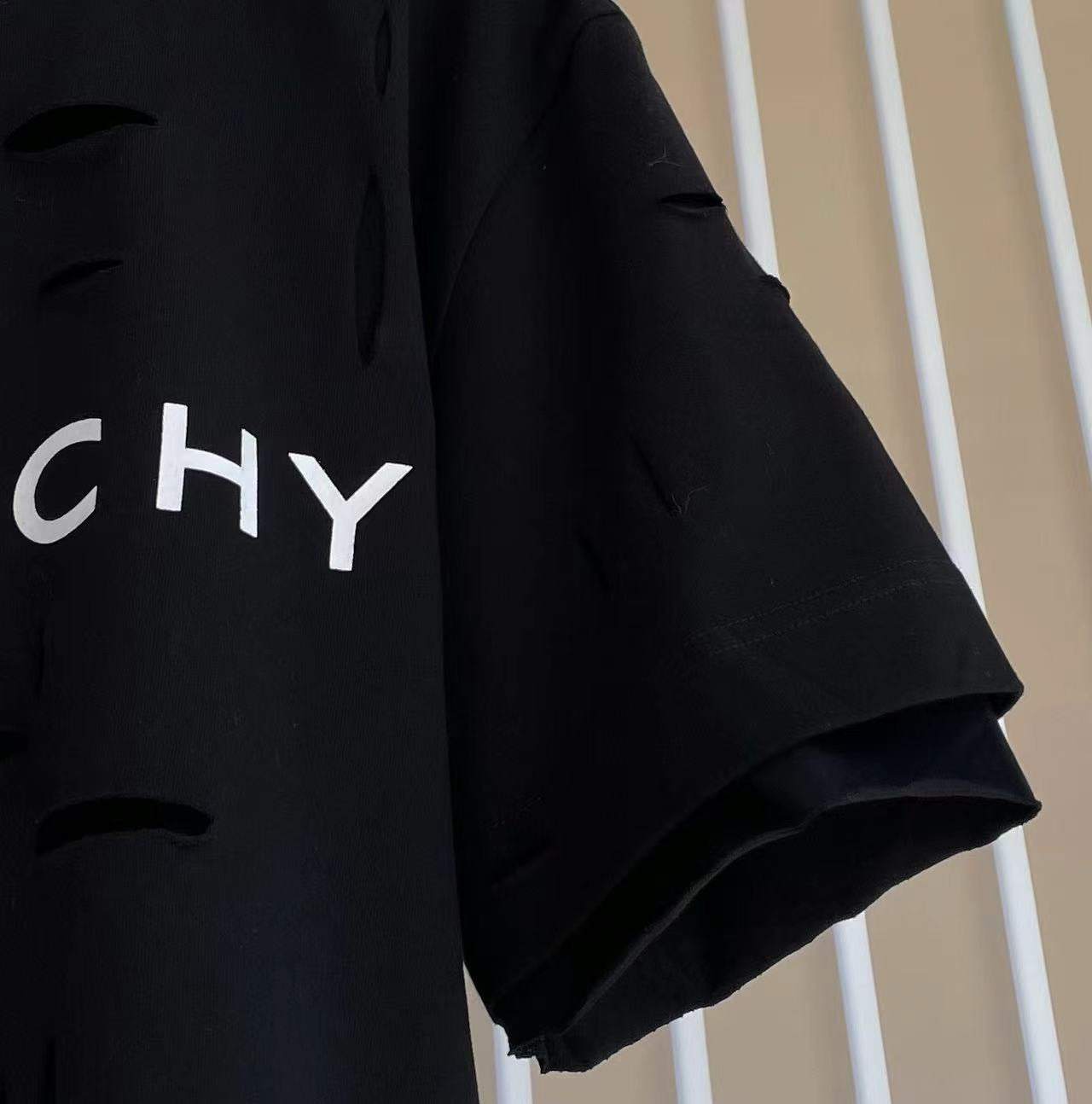 GVC T-shirt