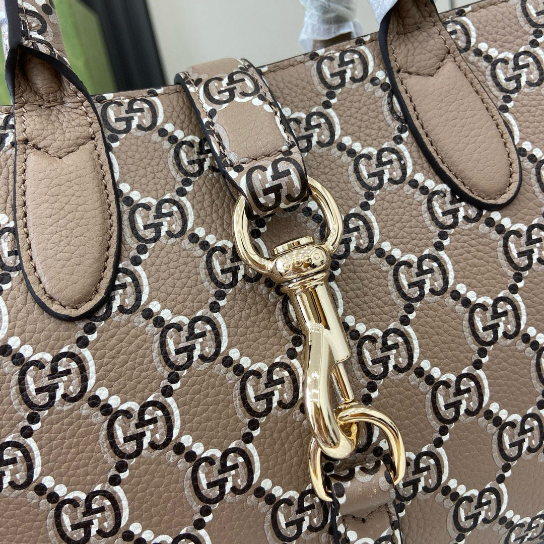 GC Tote