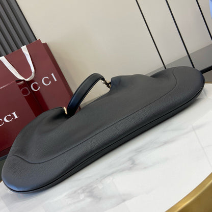 GC Shoulder Bag