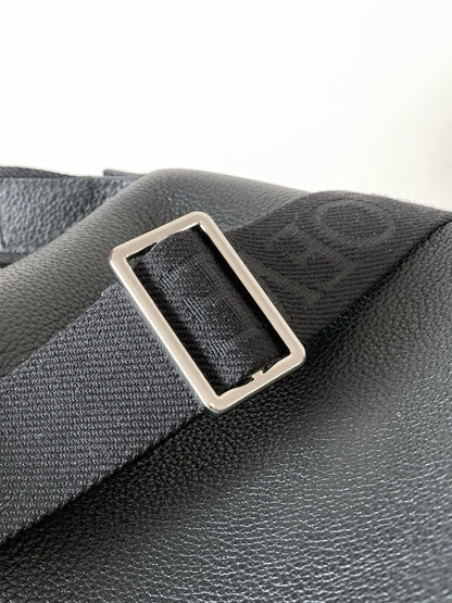 Loewe Cubi