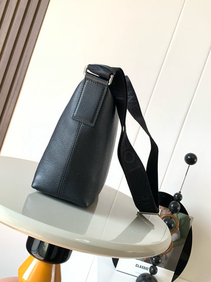 Loewe Cubi