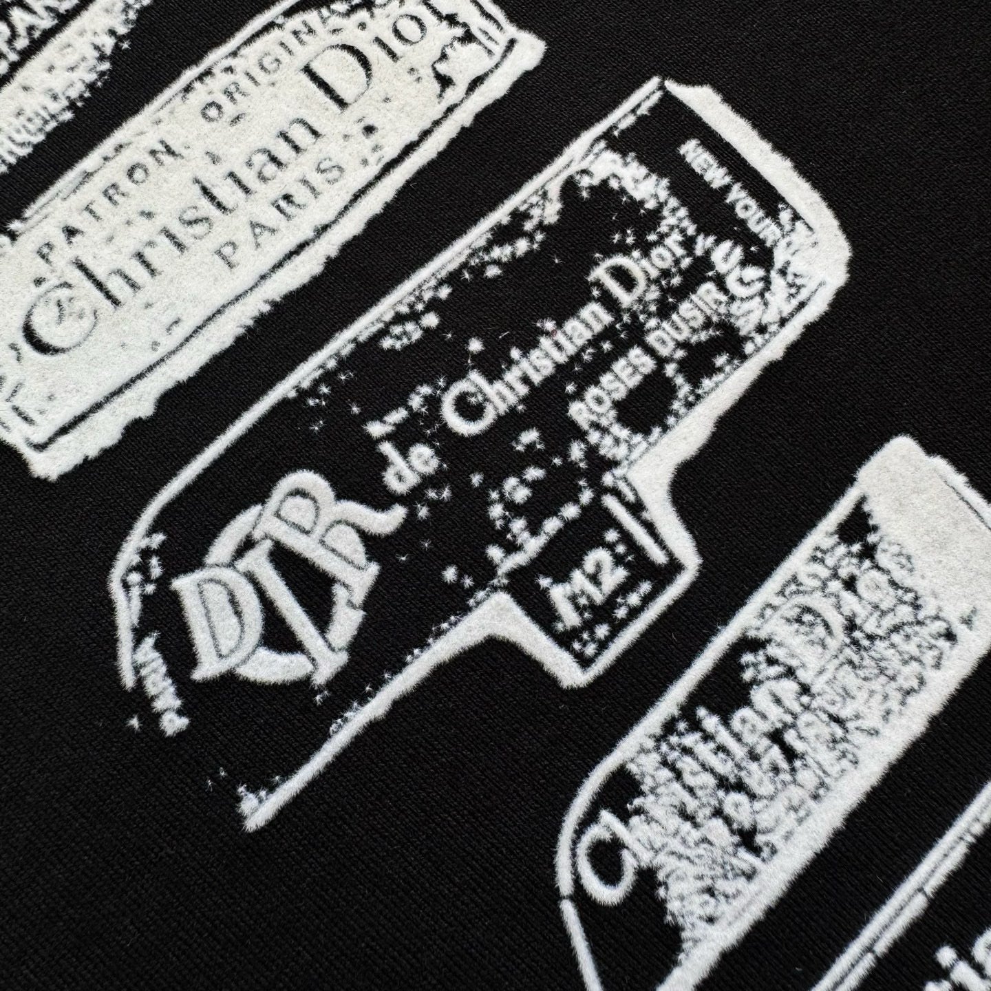 CD T-shirt