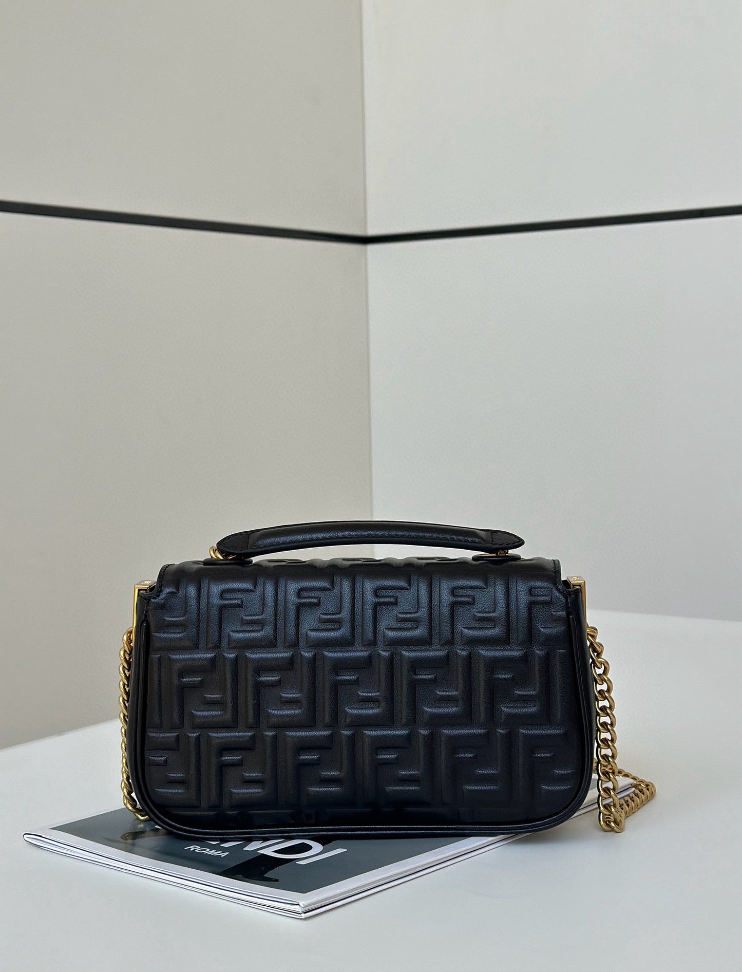 Fendi Baguette
