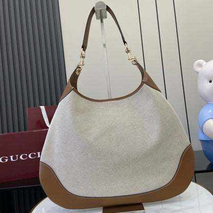 GC Shoulder Bag