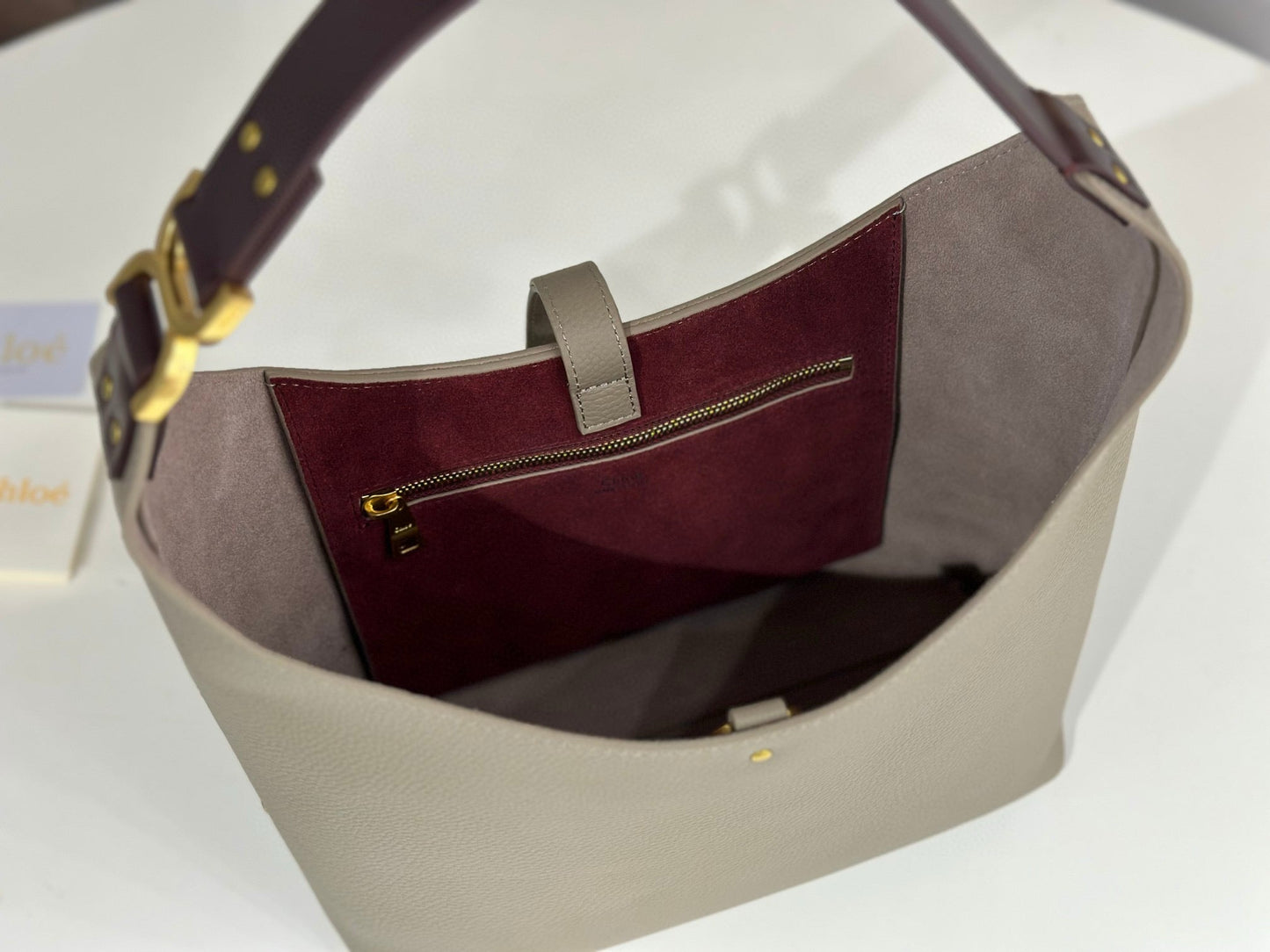 Chloe Marcie Hobo